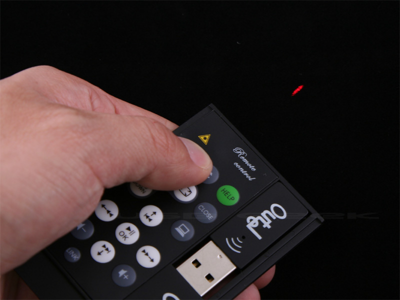 Illustration for article titled USB Multimedia Remote: Like Front Row For Your PC Laptop